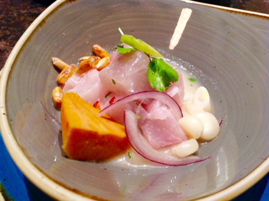 Totora ceviches